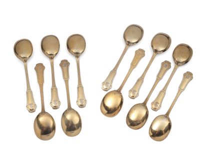 Gustave KELLER. Paris.
17 ice-cream spoons...