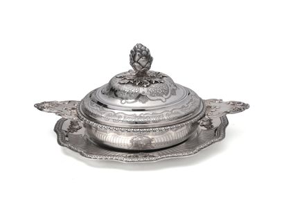 Silver bowl, cover and display stand in a...