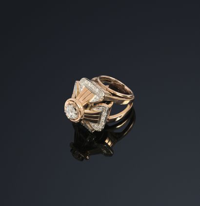 Large ring in yellow and white gold 750°/°°...