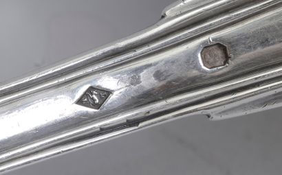Ladle in 950°/°° silver, filets pattern....