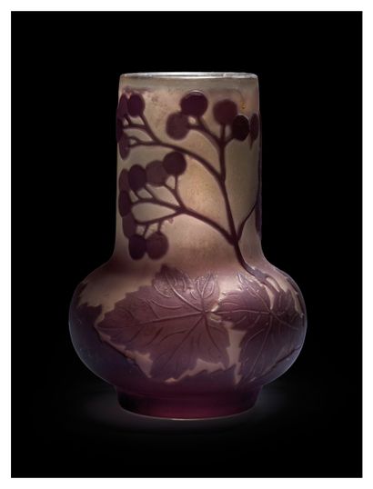 Émile GALLÉ (1846-1904).
Petit vase à panse...