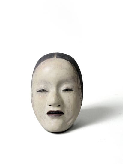 Masque Nô de la femme triste.
Bois sculpté,...