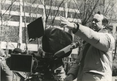 SET OF 35 PHOTOGRAPHS – FILM AND CELEBRITIES
A...