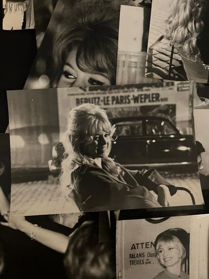 BRIGITTE BARDOT (1934–2025) – SET OF 37 PHOTOGRAPHS
A...