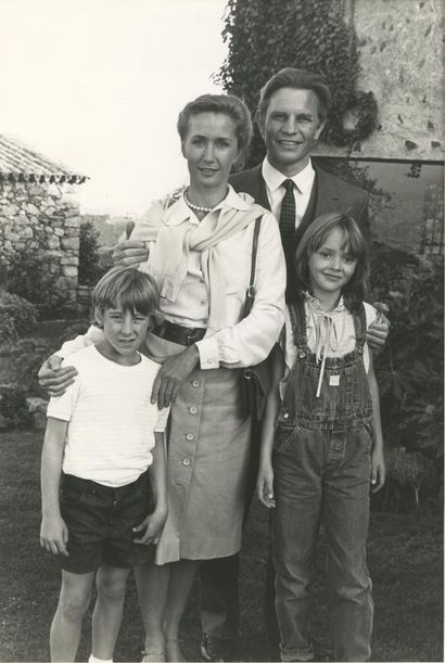 BRIGITTE FOSSEY – SET OF 5 PHOTOGRAPHS
A...