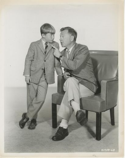 SET OF 19 MOVIE PHOTOGRAPHS
Set of 19 promotional...