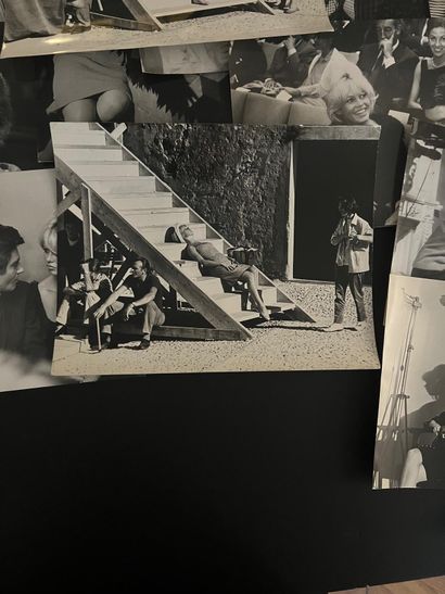 BRIGITTE BARDOT (1934–2025) – SET OF 37 PHOTOGRAPHS
A...