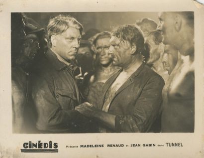 SET OF 19 MOVIE PHOTOGRAPHS
Set of 19 promotional...
