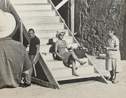 BRIGITTE BARDOT (1934–2025) – SET OF 37 PHOTOGRAPHS
A...