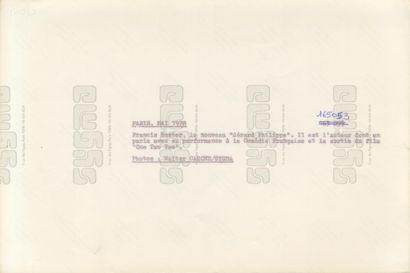 SET OF 35 PHOTOGRAPHS – FILM AND CELEBRITIES
A...