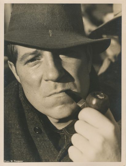 SET OF 19 MOVIE PHOTOGRAPHS
Set of 19 promotional...