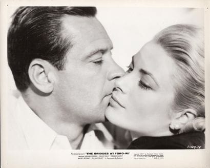 GRACE KELLY AND WILLIAM HOLDEN
Close-up,...