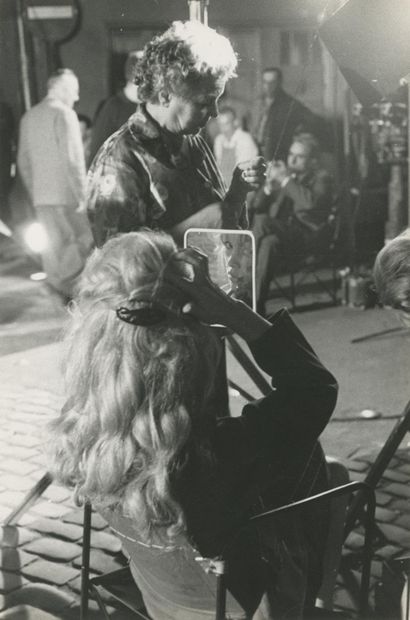 BRIGITTE BARDOT (1934–2025) – SET OF 37 PHOTOGRAPHS
A...