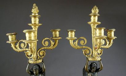 Paire de Torchères d’époque Restauration.
Aux...