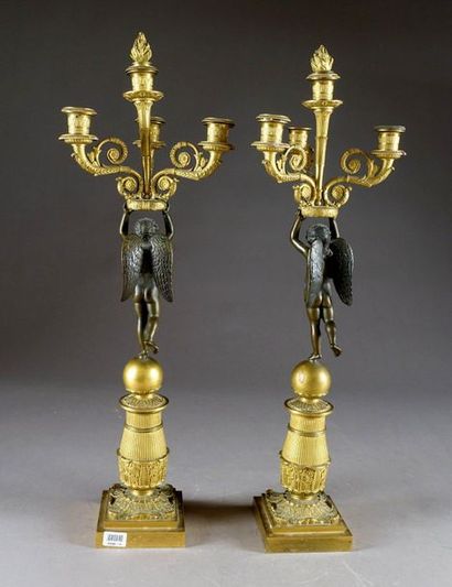 Paire de Torchères d’époque Restauration.
Aux...