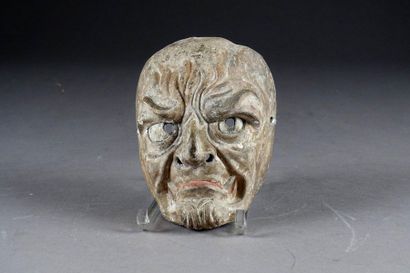 Masque de Théâtre Nô.
Representing an elderly...
