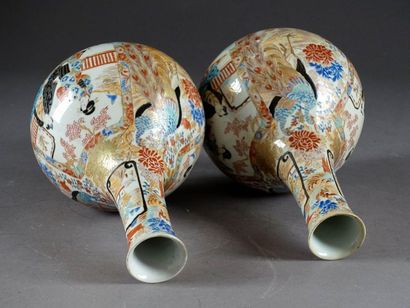 Hichozan Shimpo.
Pair of piriform vases with...