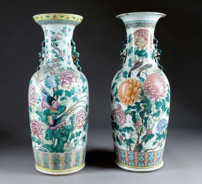 Chine - Fin de la Période Qing, vers 1900.
Two...