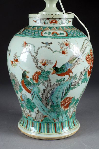 Chine - Période Qing du XIXe siècle.
Wucai...