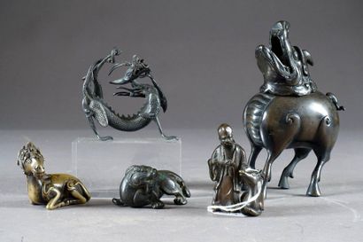 Brûle-Parfum en Forme de Chimère.
Removable...