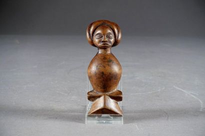 Culture Tchokwé.
Anthropomorphic whistle...