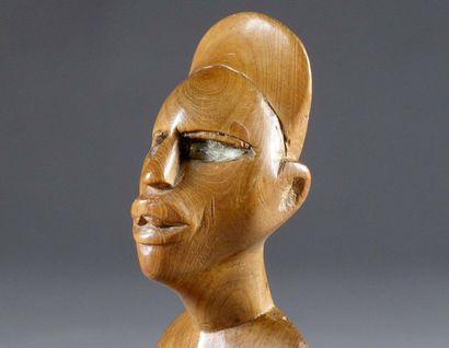 Statuette Fétiche Kongo.
Depicting a standing...