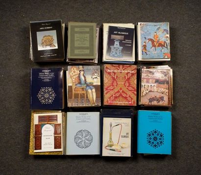 Important lot de Catalogues et d’Ouvrages.
About...