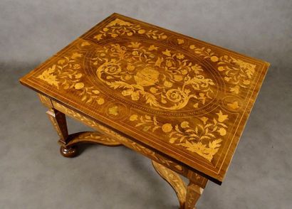 Table.
The belt frees up a large drawer....