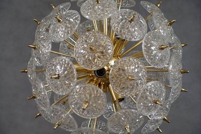 Lustre “Spoutnik“ de Forme sphérique.
Metal...