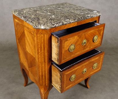Commode d’Entre-Deux d’époque Transition...