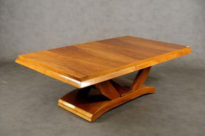 Table de Salon.
Plateau biseauté et piétement...