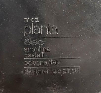 Giancarlo Piretti (1940- ) - Portemanteau.
Model...