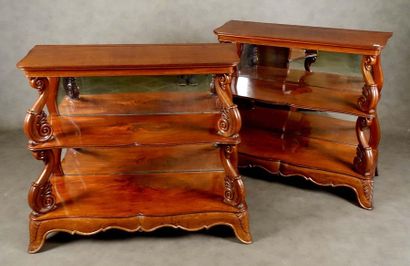 Paire de Consoles.
Triple shelf with mirror...