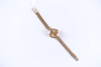 Montre de dame de marque International.
Lunette...