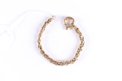 BRACELET.
A mailles “palmier“ . Monture en...