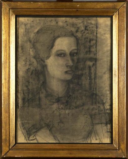 GEORGES CRETEN (1887-1966)
Portrait de Femme.
Fusain...