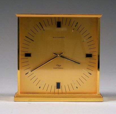 BUCHERER
Pendulette de bureau à mouvement...