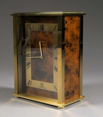 Swiza
Pendule borne. Modèle 