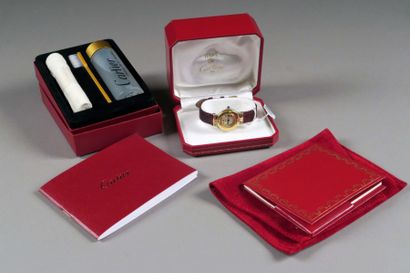 CARTIER
Montre de dame 