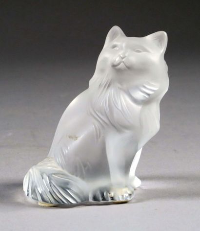 LALIQUE
Chat assis.
Cristal incolore et dépoli....