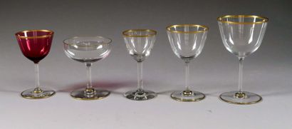 Service de Verres
Cristal blanc et de couleur...