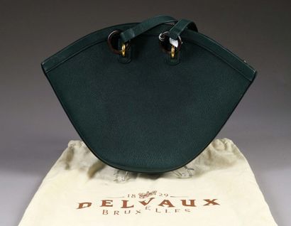 DELVAUX
Sac de dame.
Bandoulières retenues...