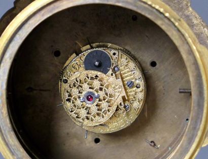 Petite Pendule d'époque Louis XVI, à Sujet....