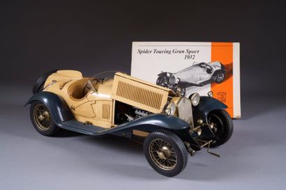 POCHER RIVAROSSI
Alfa Roméo Spider - Touring...