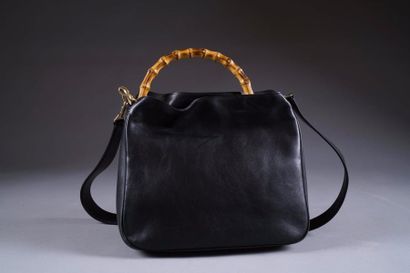 GUCCI
Sac de dame “Bambou”. Une pochette...