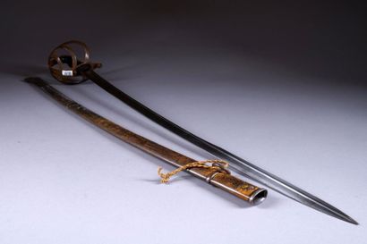 Sabre de Cavalerie Allemand. Monture en acier,...