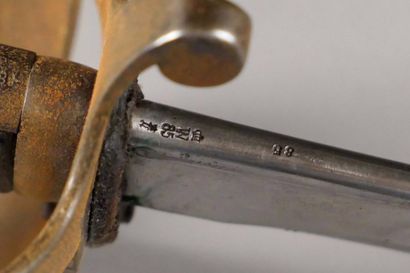 Sabre de Cavalerie Allemand. Monture en acier,...