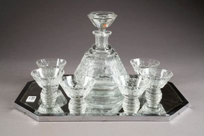 Service à Liqueurs, Art Déco. Il présente...