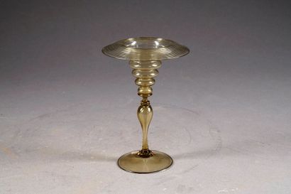 Salviati & Co.
Coupe calice. Jambe balustre...