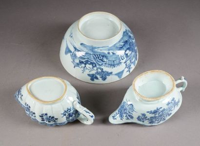 Deux Saucières et une Coupe ronde (diamètre:...